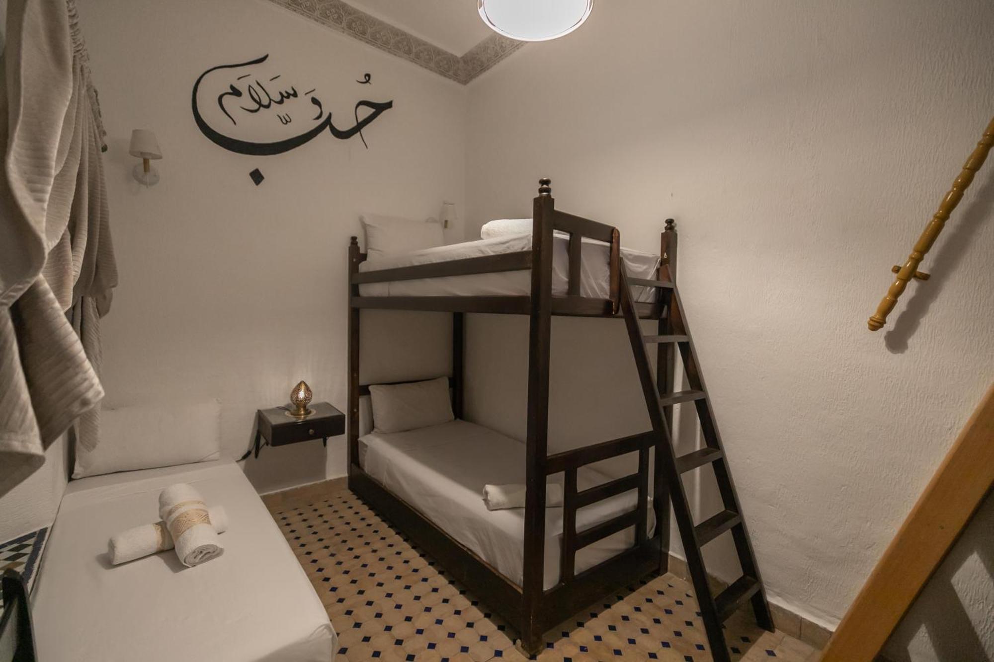 Riad Nayum フェズ エクステリア 写真